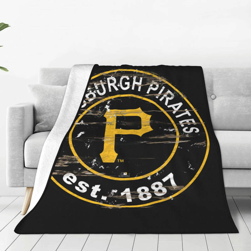 pittsburgh-pirates-blanket-sherpa-blankets-throw-plush-blanket-v2 pittsburgh pirates blanket sherpa blankets throw plush blanket v2